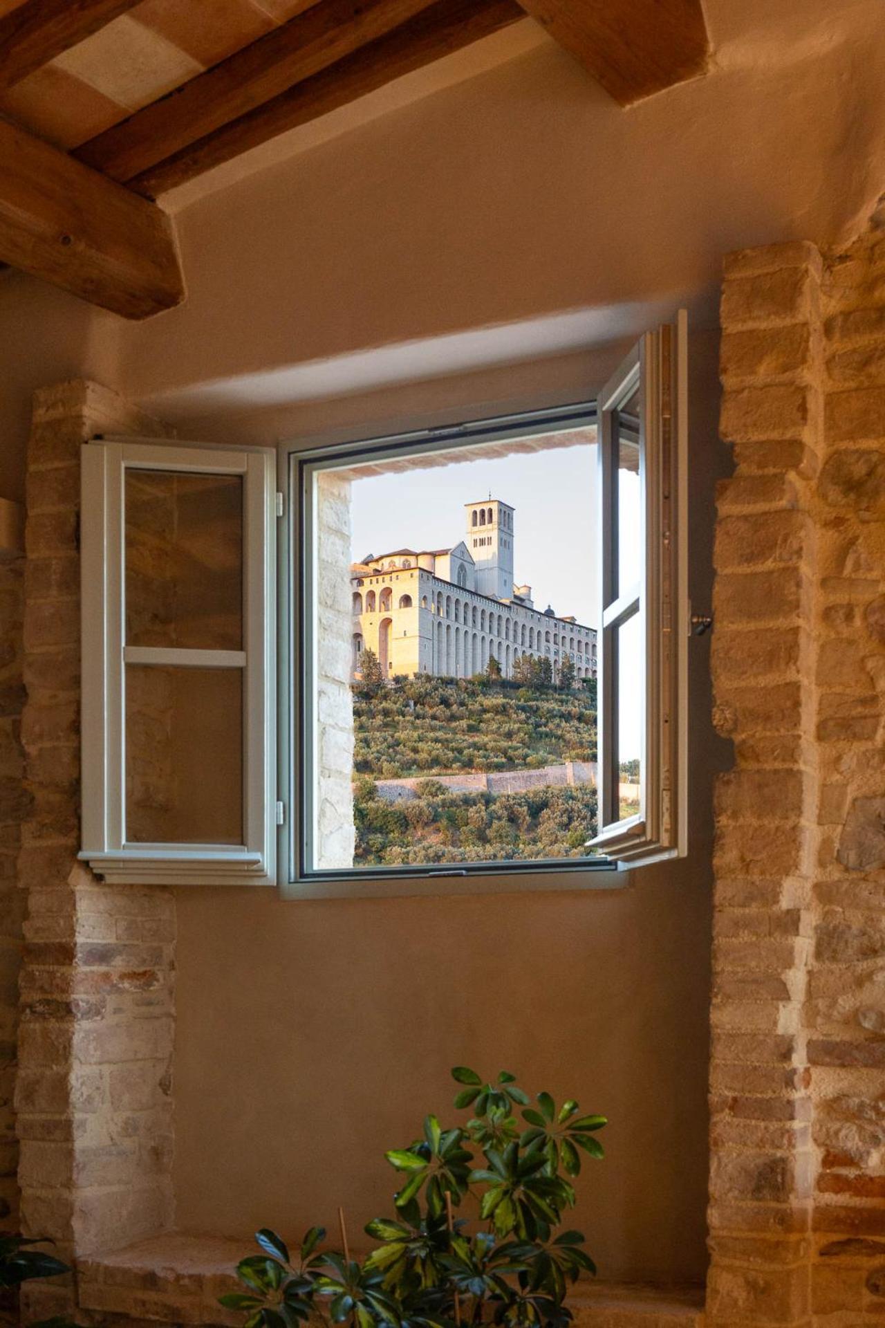 Agriturismo Molinella Ассизи Экстерьер фото